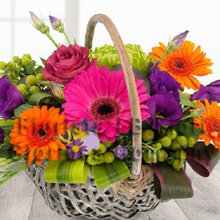 Mixed flower arrangement