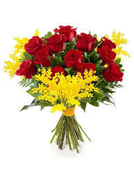 Short red roses and mimosa for Women's Day